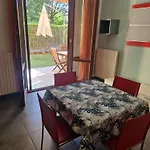 Fare Bnb- La Chicca Di Emilio * 카브리아고