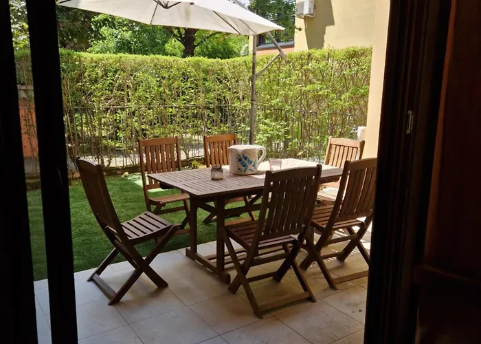 Fare Bnb- La Chicca Di Emilio * 카브리아고